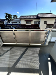 �o���R�j�[ -