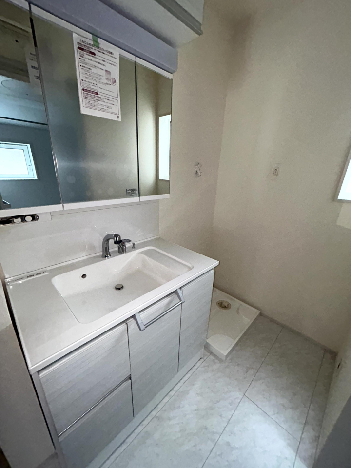 ���ʑ�E���ʏ� -