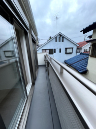 �o���R�j�[ -