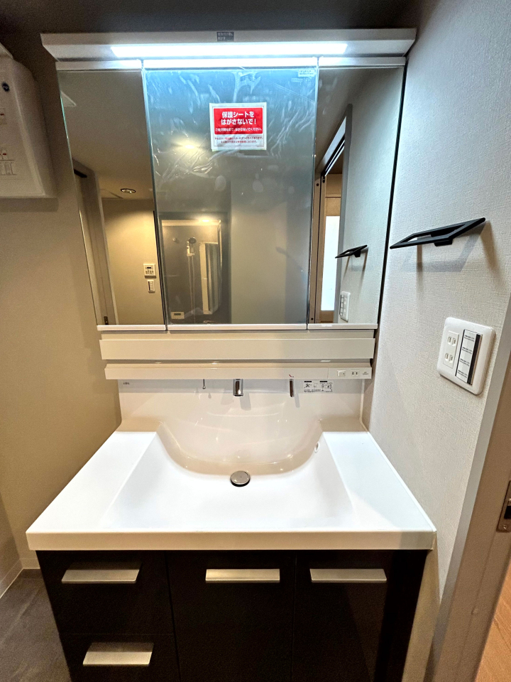 ���ʑ�E���ʏ� -