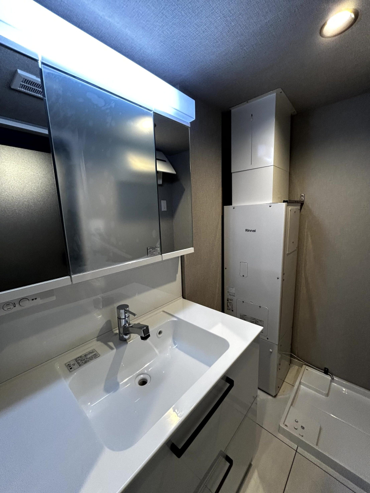 ���ʑ�E���ʏ� -