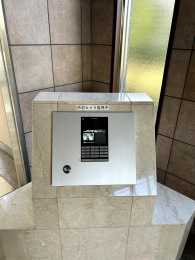 �G���g�����X -