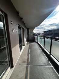 �o���R�j�[ -