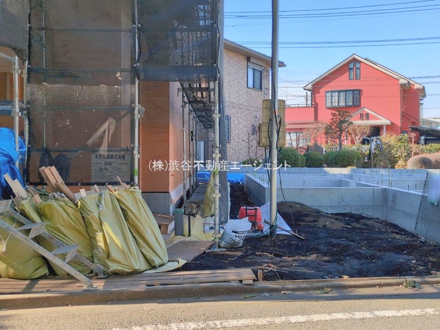 �O�ʓ��H�܂ތ��n�ʐ^ -