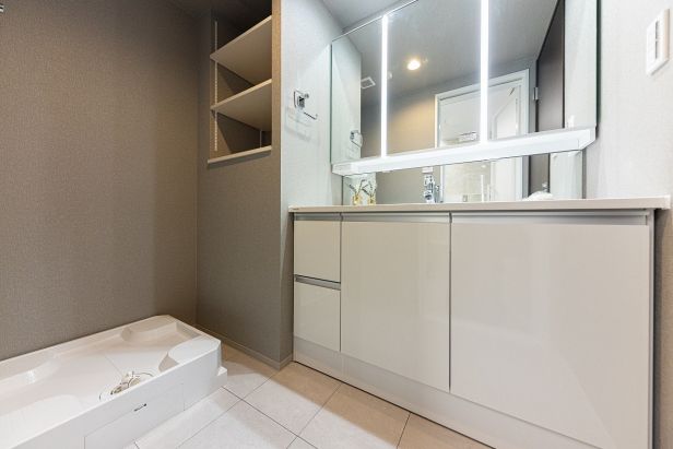 ���ʑ�E���ʏ� -