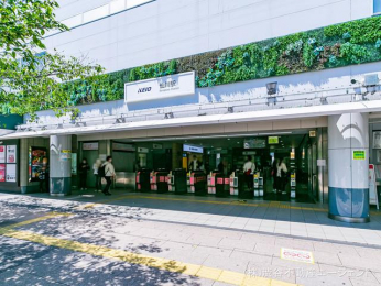 　京王電鉄京王線「仙川」駅　距離1120m